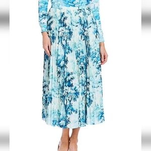 Mestiza New York, this skirt size 6